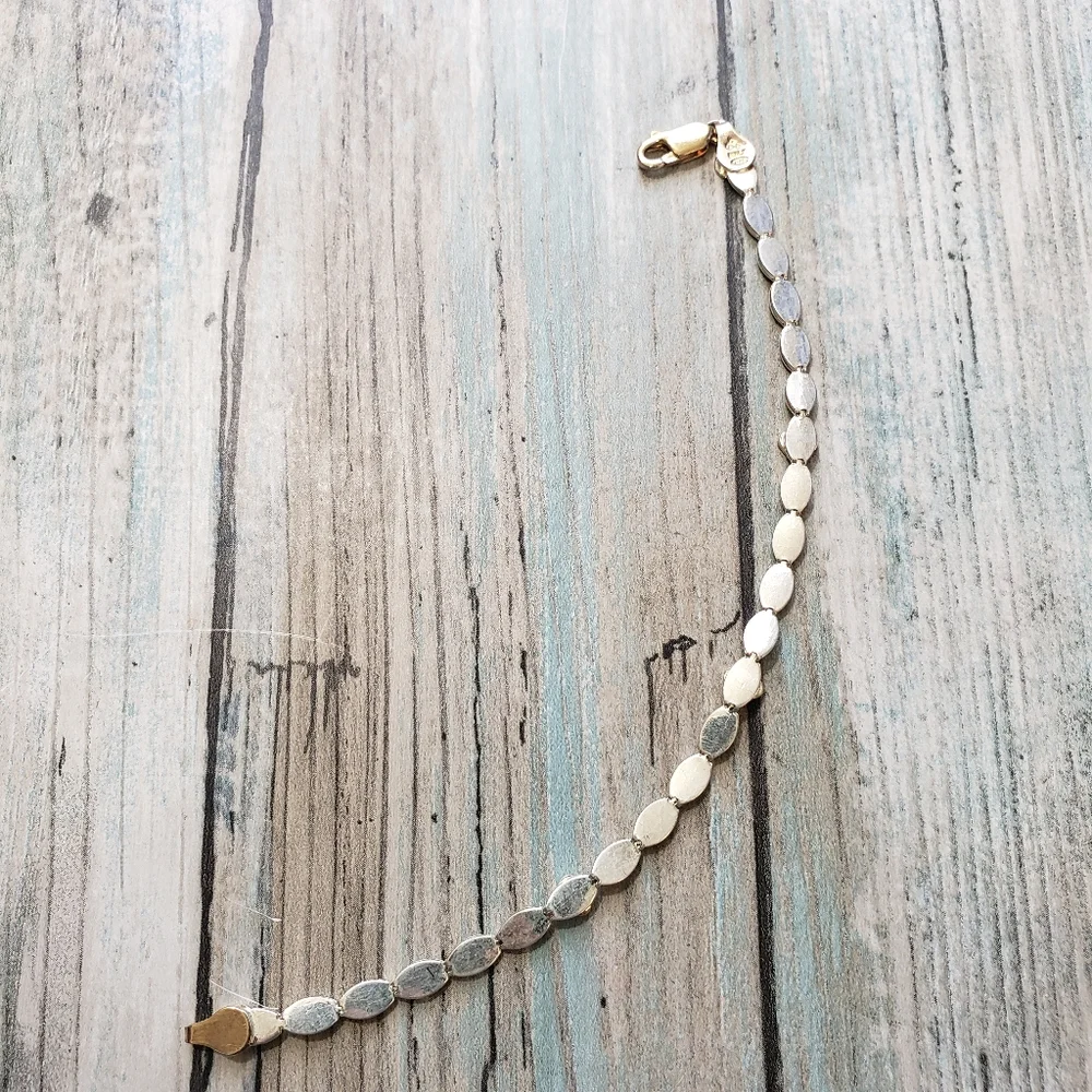 💕HP💕925 Italy Two Tones Bracelet! - Picture 2 of 10